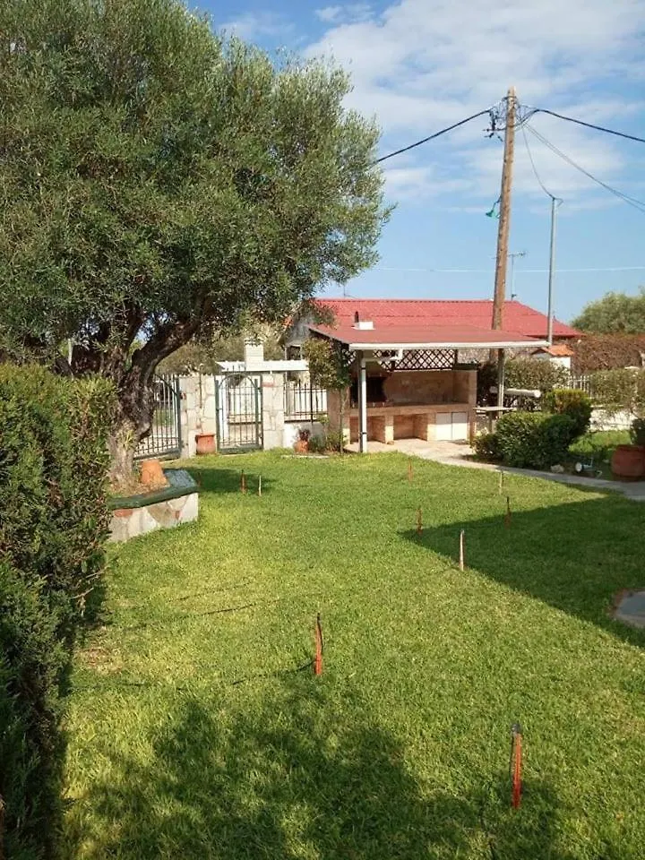 Olive Tree Villa Nea Poteidaia 0*,